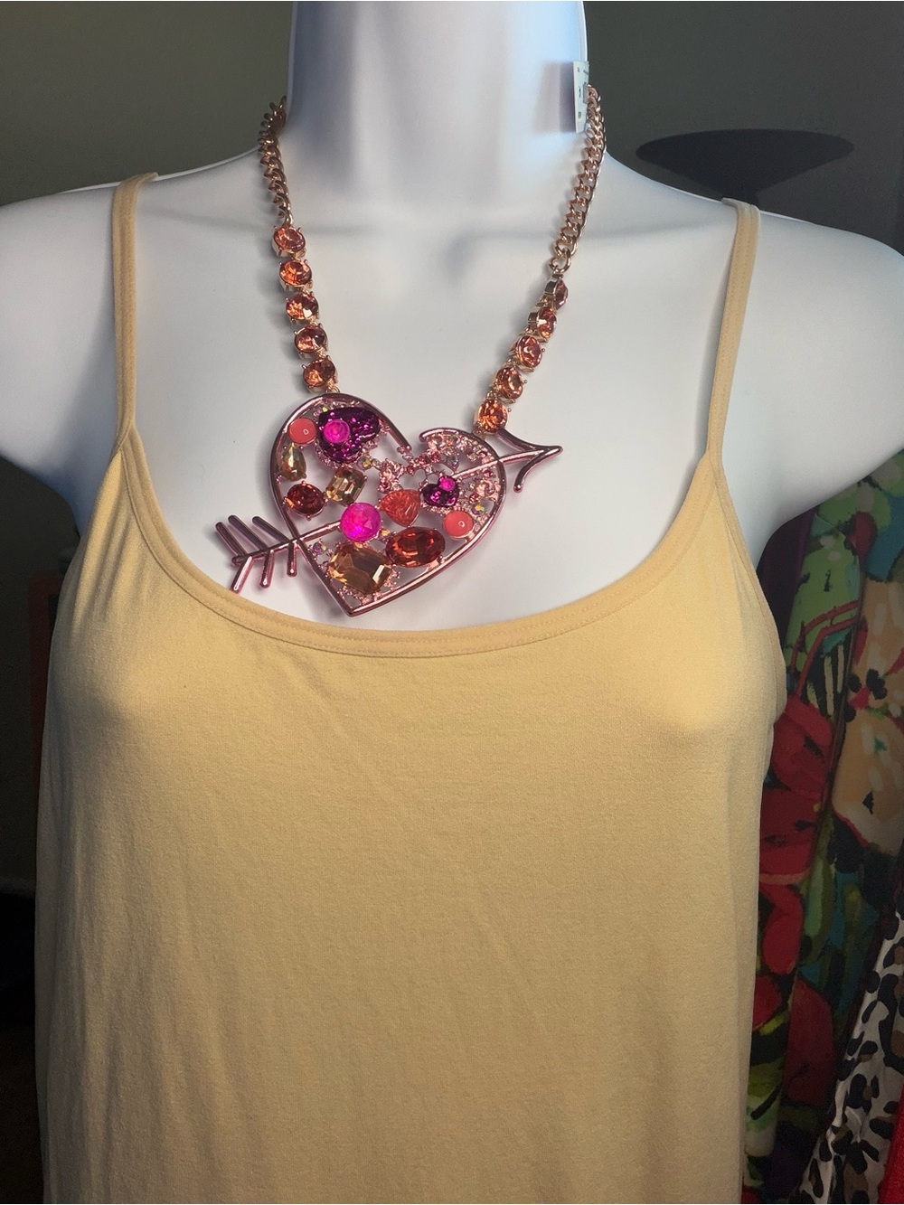 NWT Betsey Johnson Cupid Arrow Heart Statement Necklace Pink Crystals